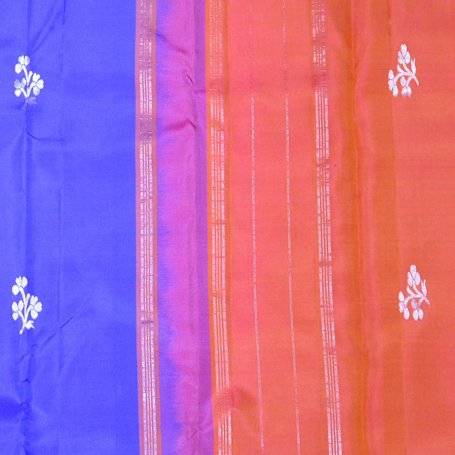 Magenta Pink Coloured Kanchipuram Silk Saree with Golden Zari Pallu.