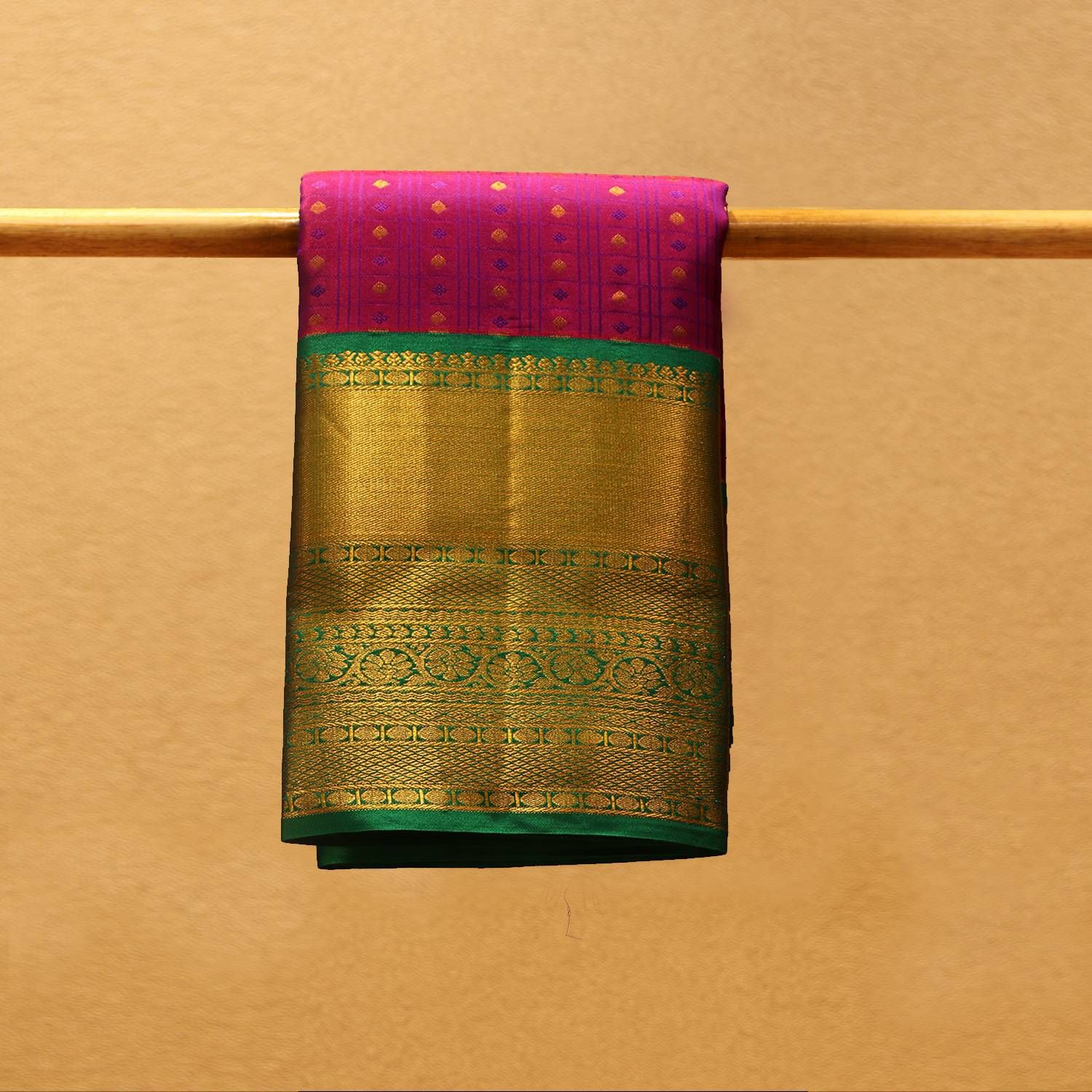 Old Thirubuvanam Sarees Buyers