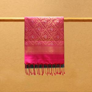 Mint Green Coloured Kanchipuram Soft Silk Saree with Contrast Mejantha Pink Colour Pallu