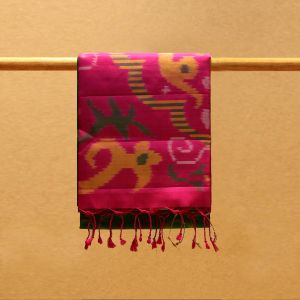 Green Coloured Kanchipuram Soft Silk Saree with Contrast Mejanta Pink Pallu