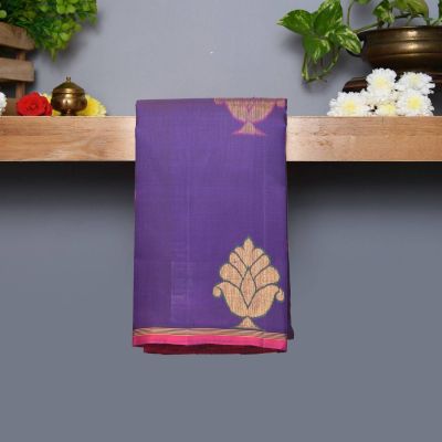 Buy Green Kanchipuram Soft Silk Saree With Pochampalli Ikat Peacock Border  With Contrast Pink Blouse Ethnic Wear Silk Saree Without Zari Online in  India - Etsy